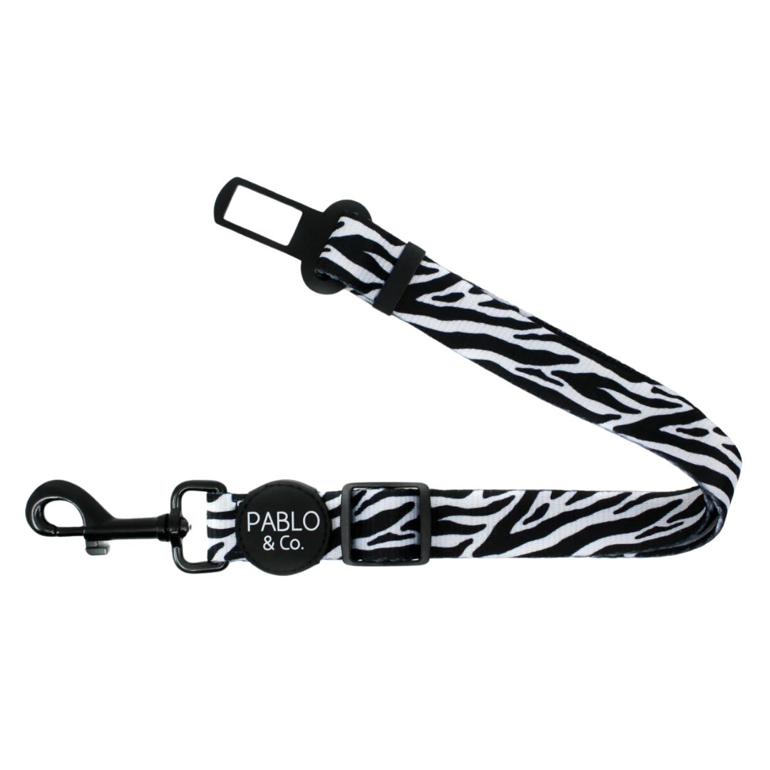 Black & White Zebra: Adjustable Car Restraint