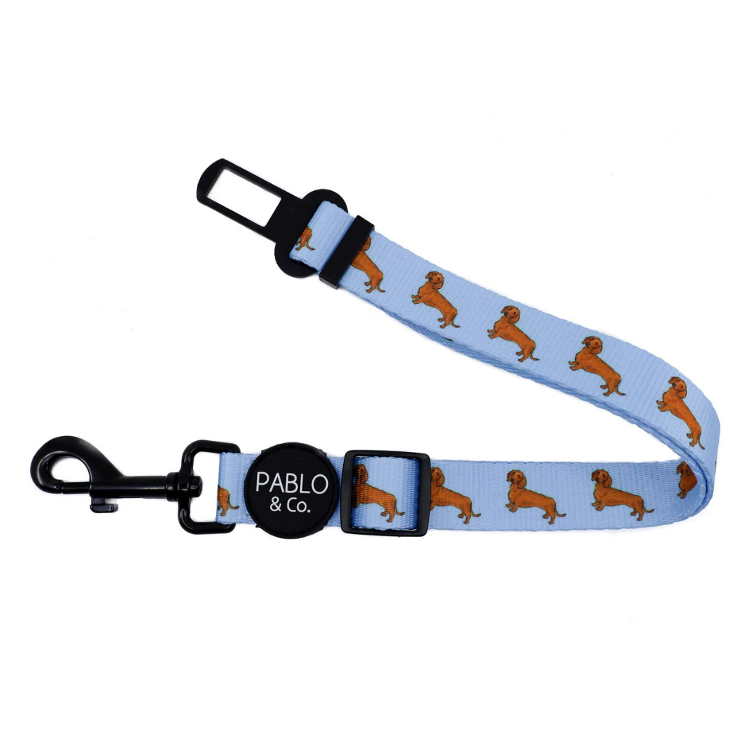 Dachshund: Adjustable Car Restraint