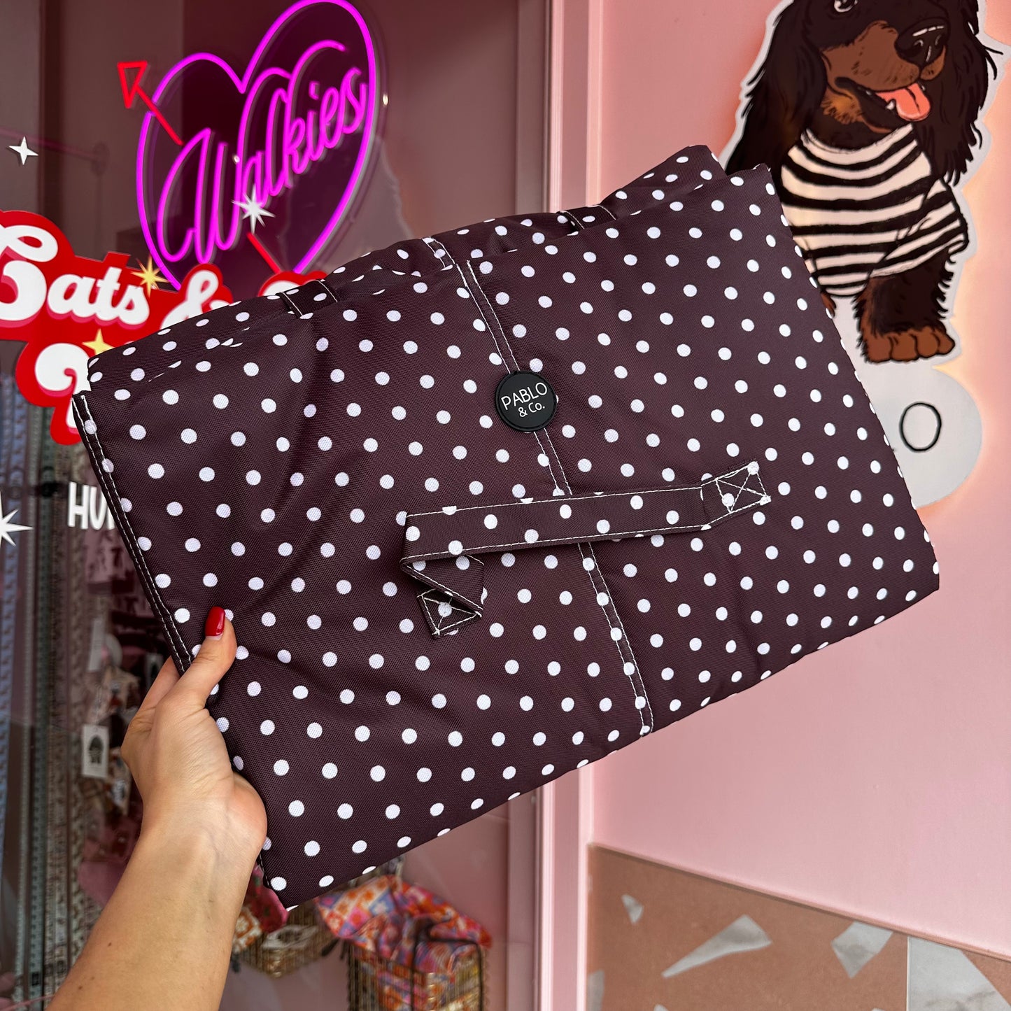 Deluxe Travel Mat: Polka Dots