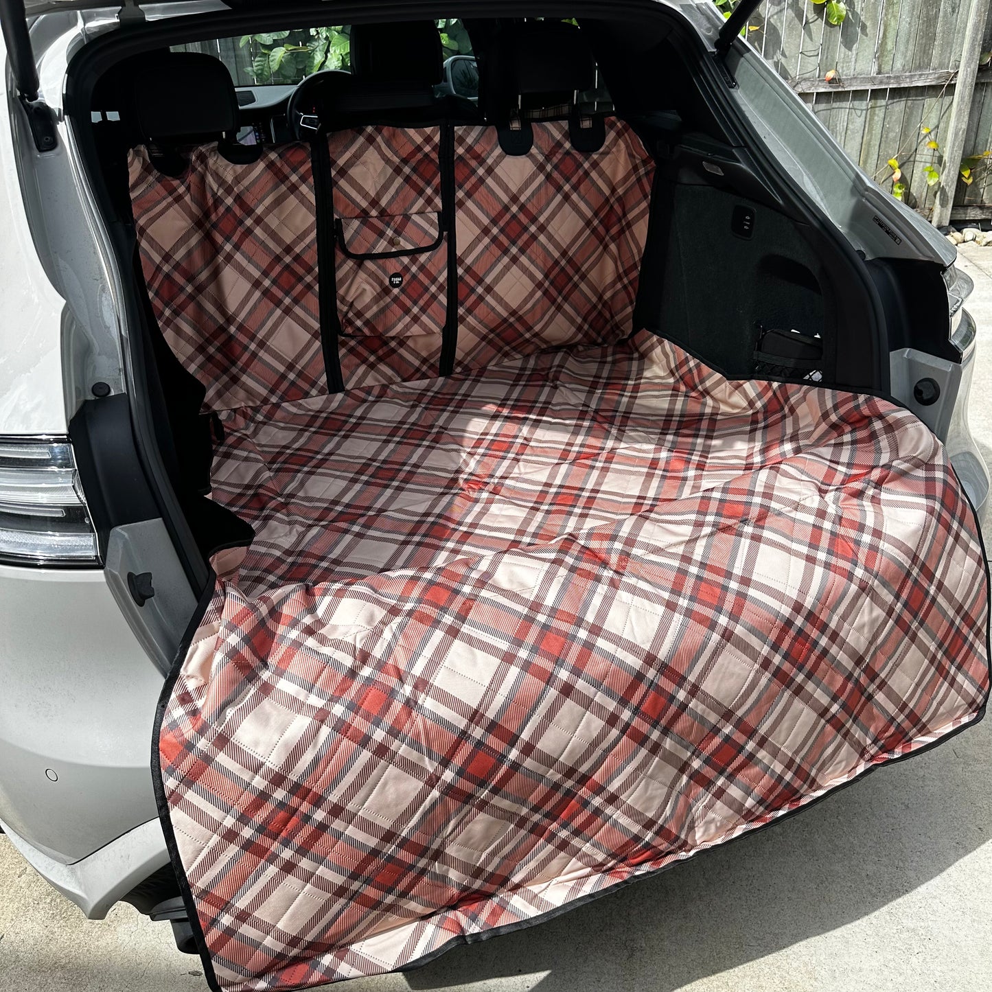 Kensington: Deluxe Car Boot Cover