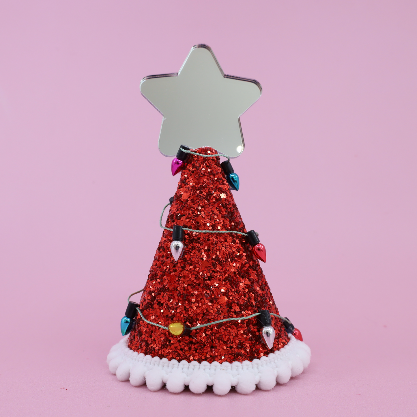 Pablo's Christmas Pawty Hat: The Christmas Tree - Red