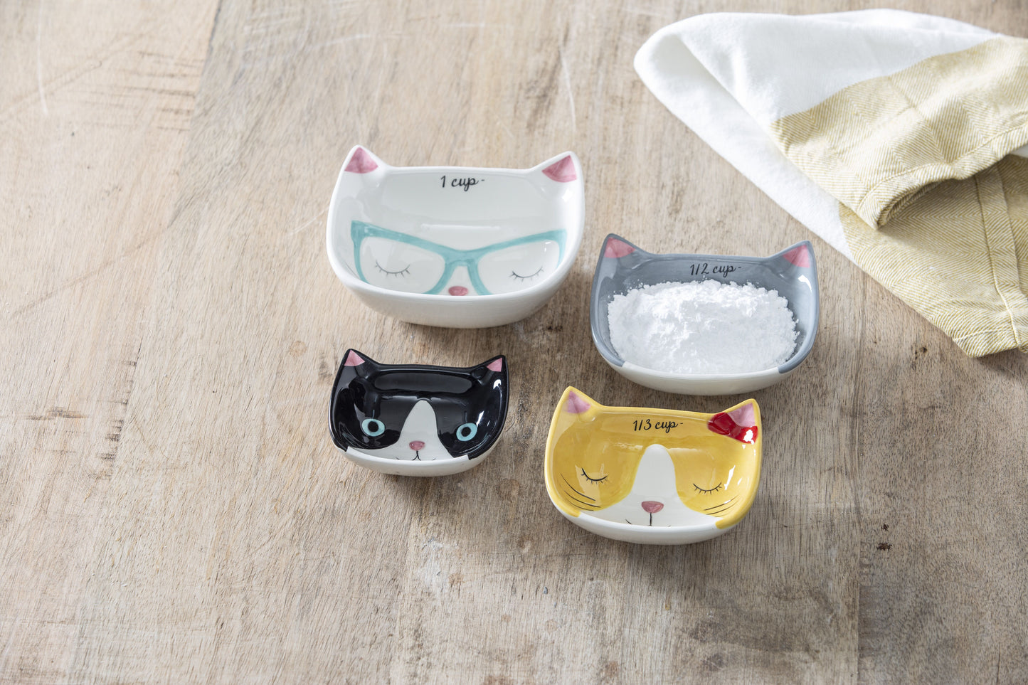 Kitty Crew Measuring Cups