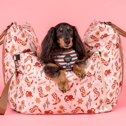 Deluxe Travel Car Bed: Howdy