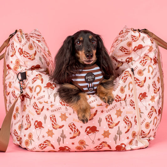 Deluxe Travel Car Bed: Howdy