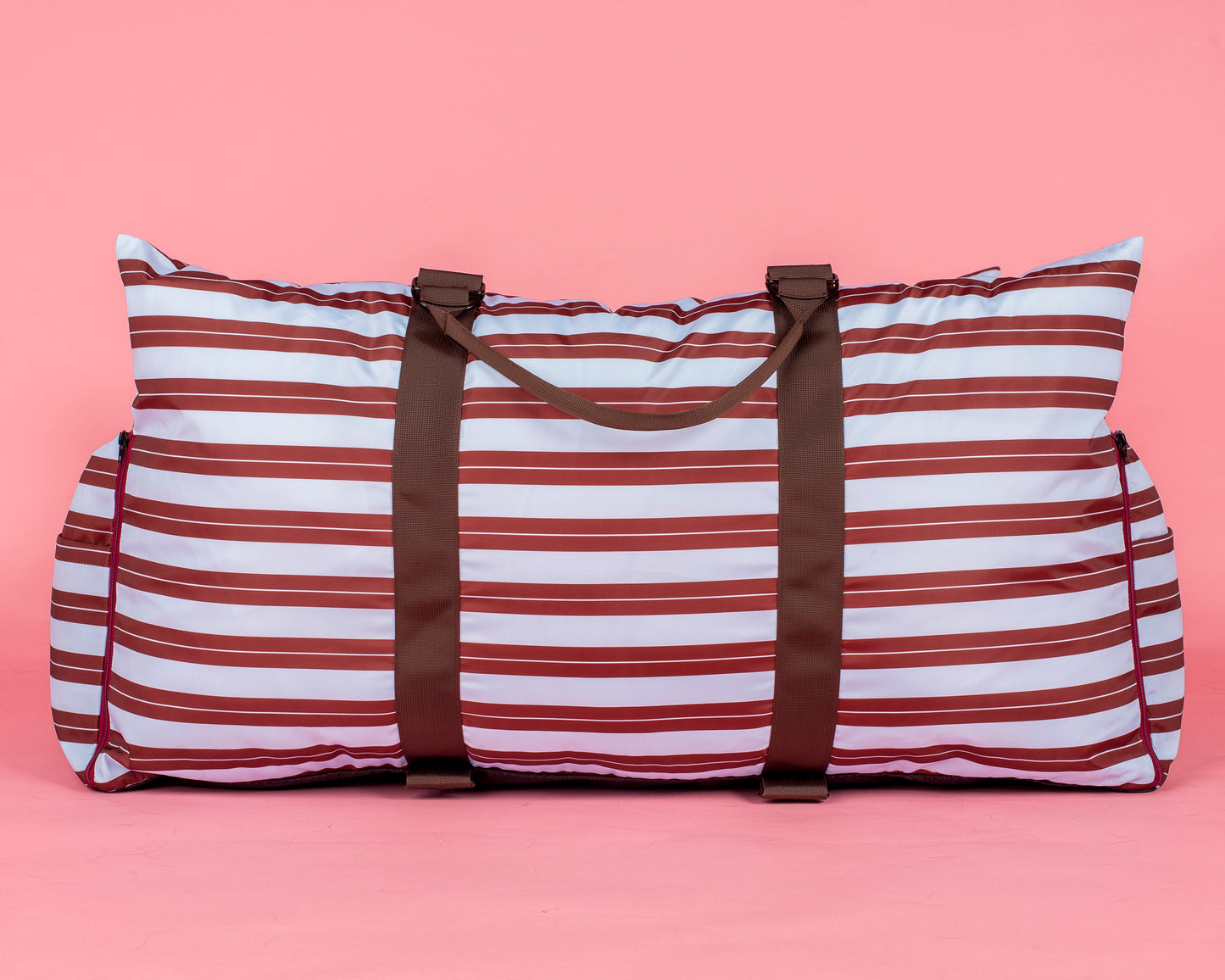 Deluxe Travel Car Bed: Sunday Stripes