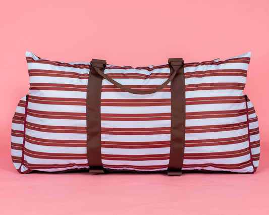 Deluxe Travel Car Bed: Sunday Stripes