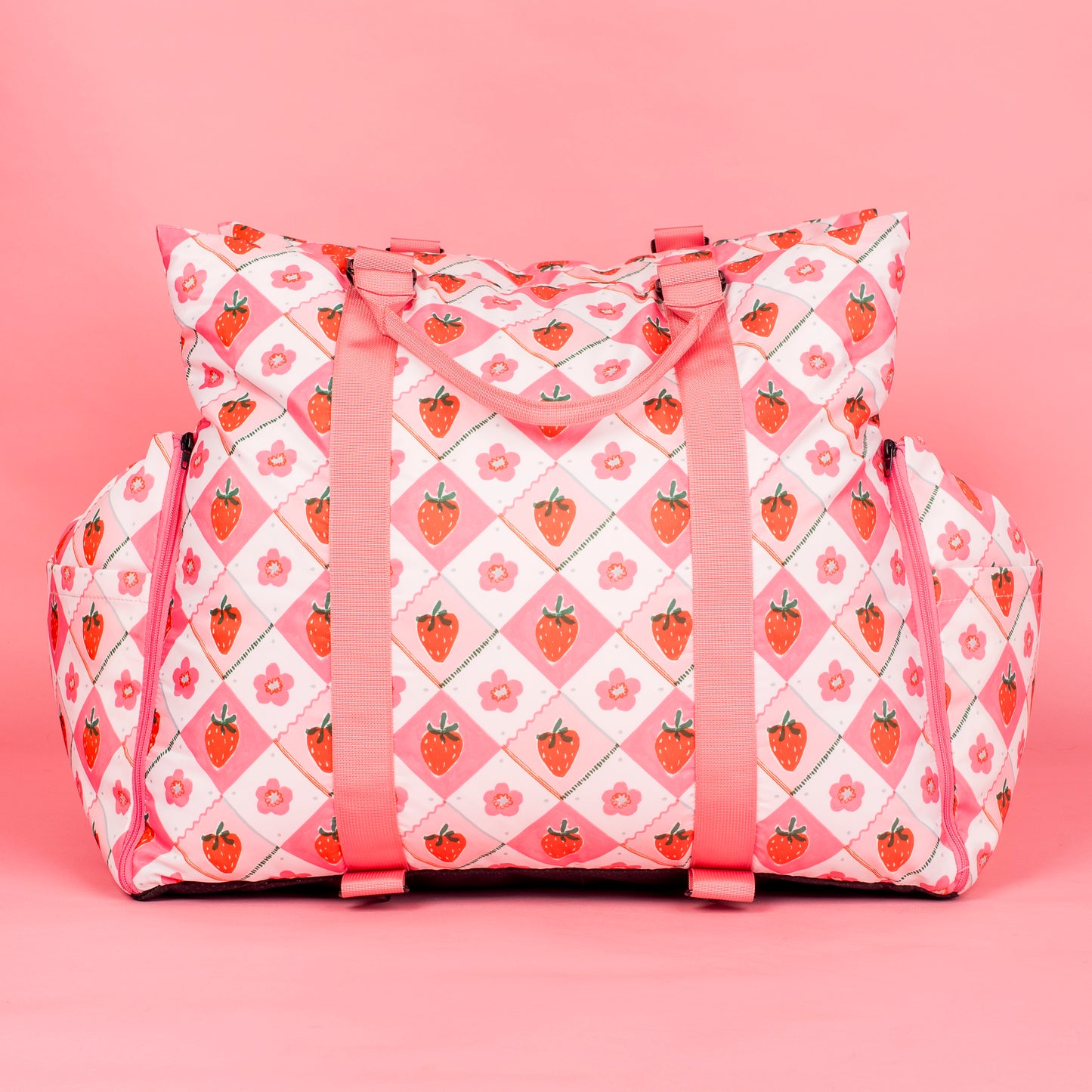Deluxe Travel Car Bed: Strawberry Patch