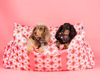 Deluxe Travel Car Bed: Strawberry Patch