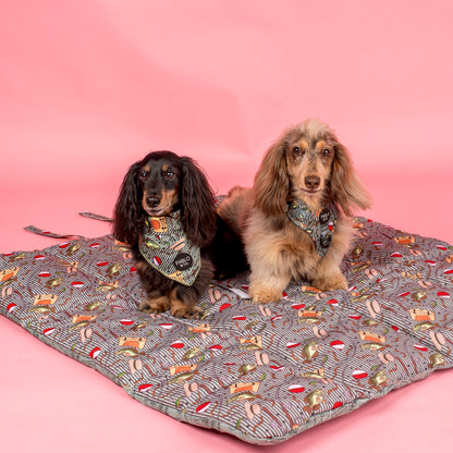 Deluxe Travel Mat: Gone Fishing