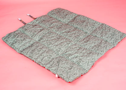 Deluxe Travel Mat: Gone Fishing