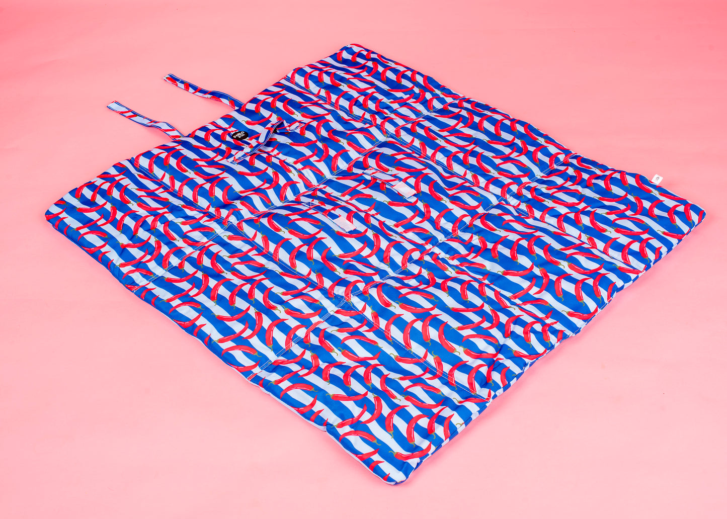 Deluxe Travel Mat: Hot Chillies