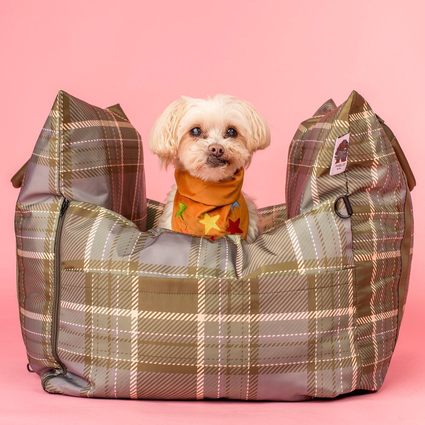 Deluxe Travel Car Bed: Green Plaid