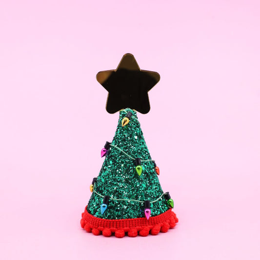 Pablo's Christmas Pawty Hat: The Christmas Tree