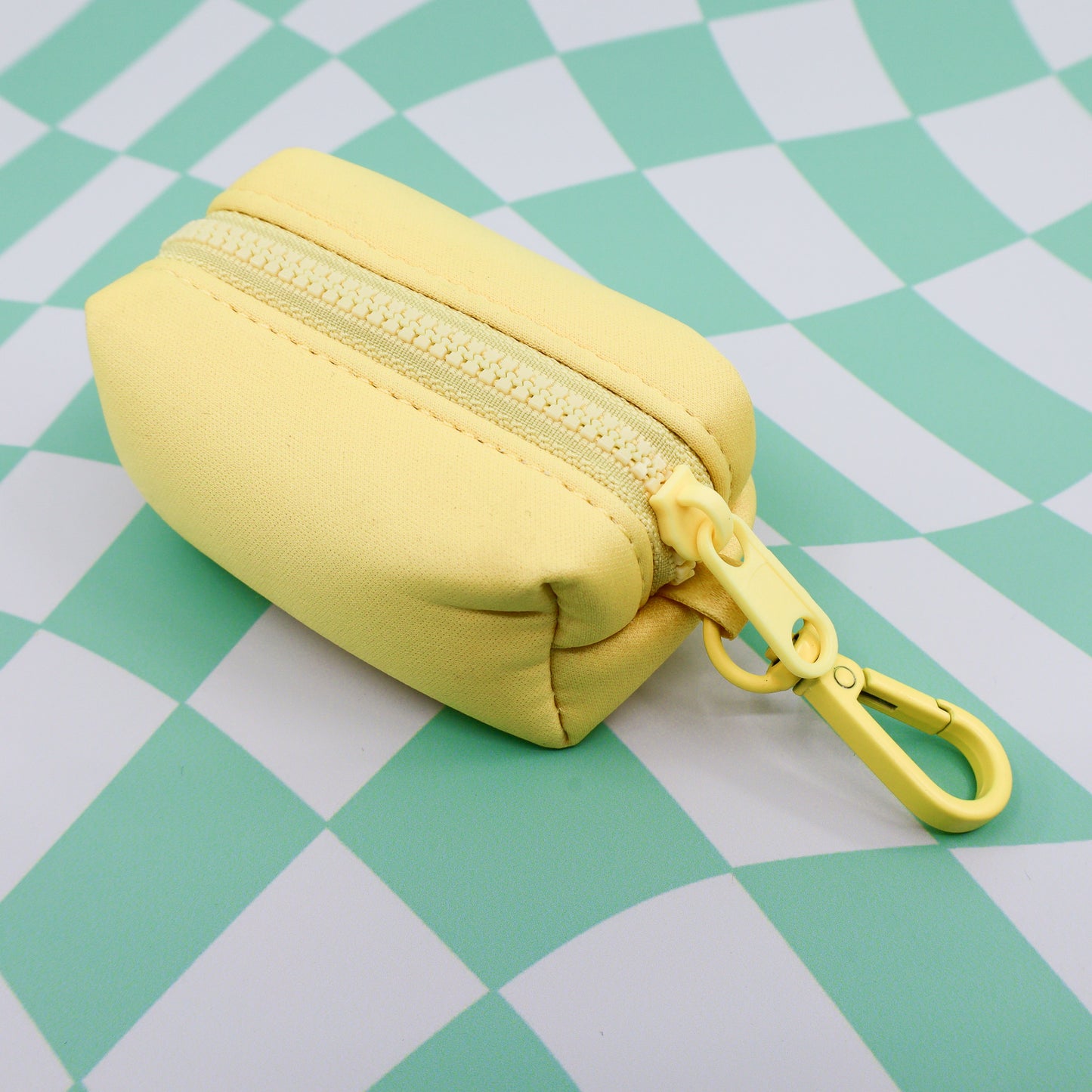 Lemonade: Poop Bag Holder