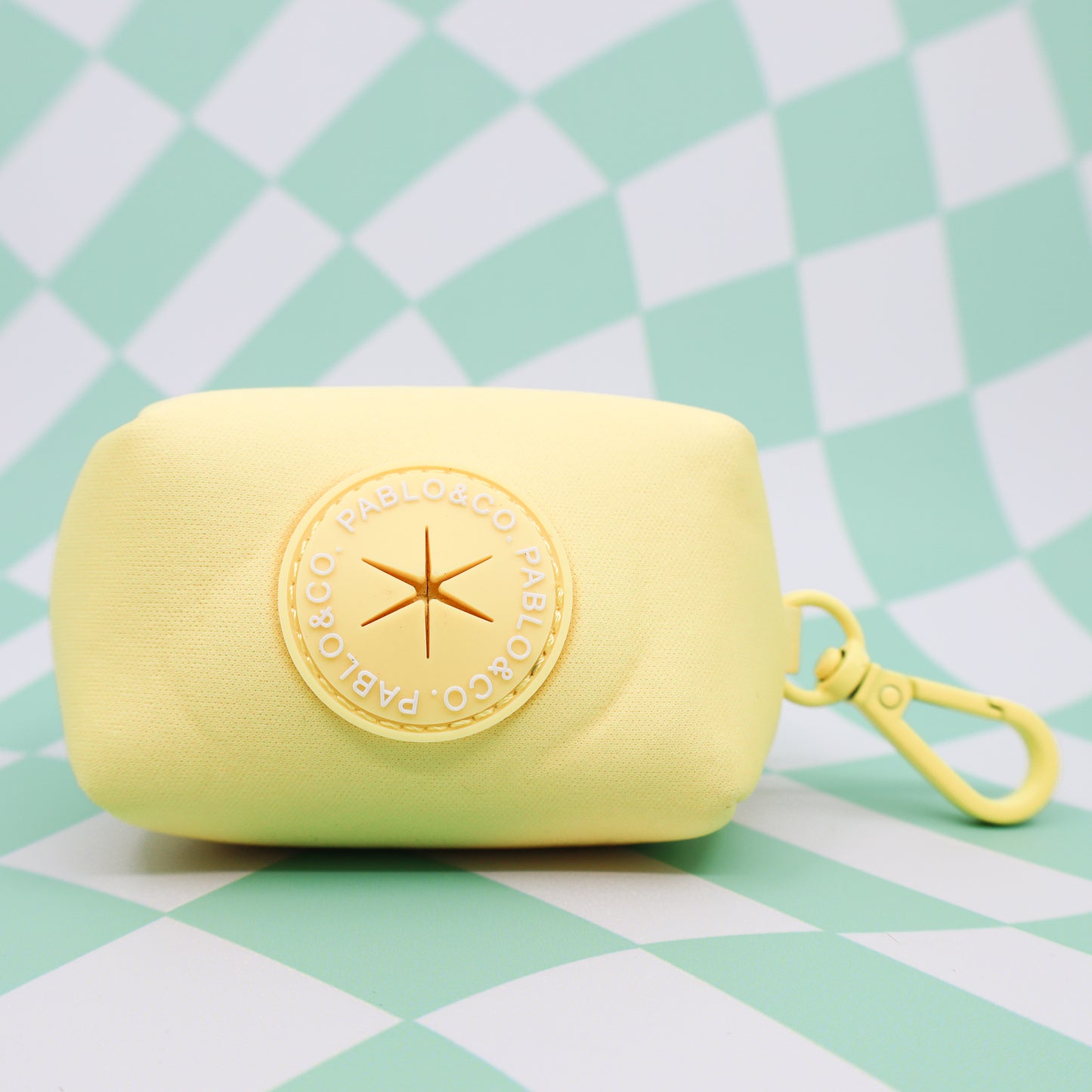 Lemonade: Poop Bag Holder