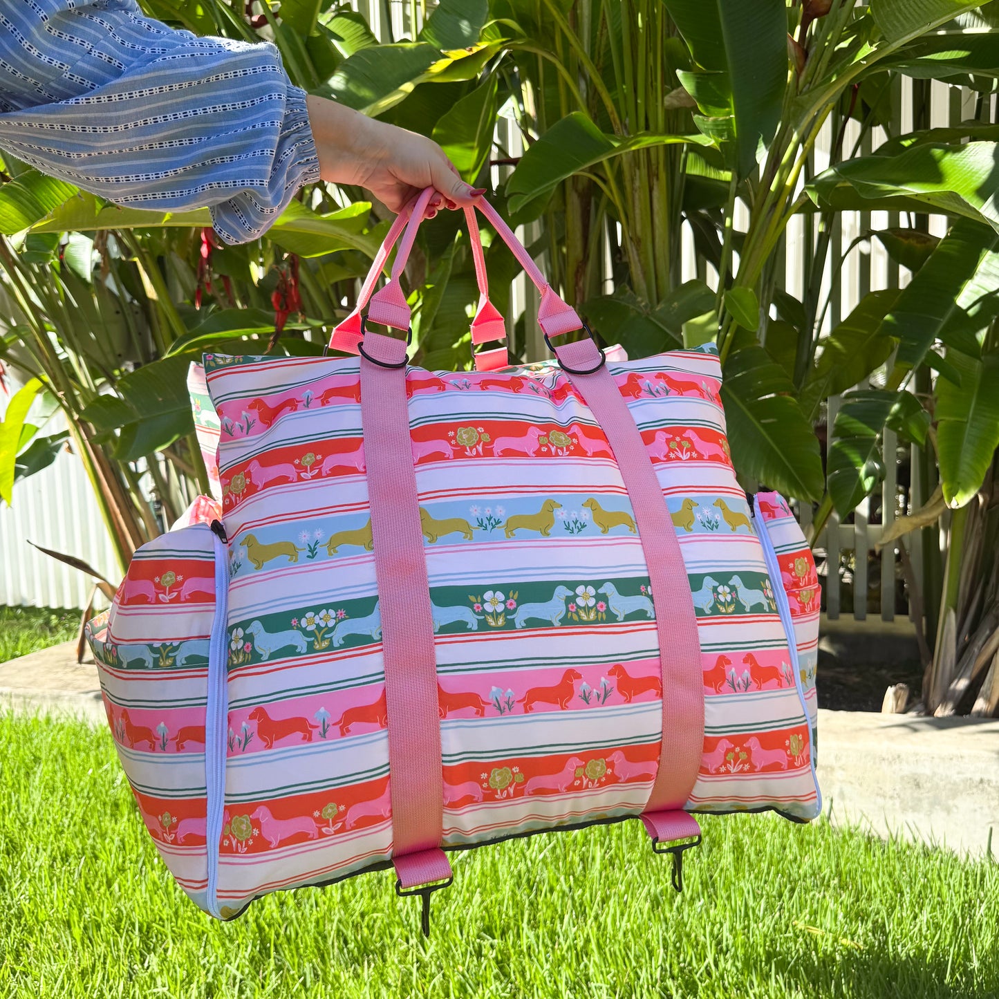 Deluxe Travel Car Bed: The Blooming Dachshund