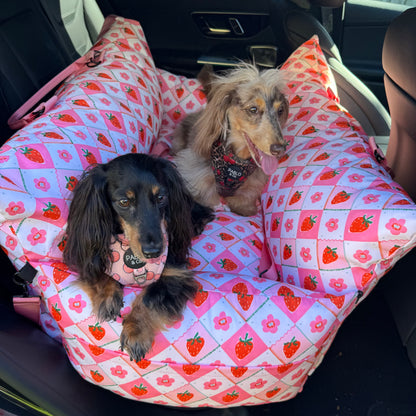 Deluxe Travel Car Bed: Strawberry Patch