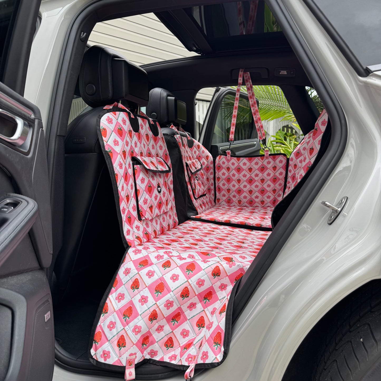 Strawberry Patch: Deluxe Hard Base Hammock Car Seat Cover