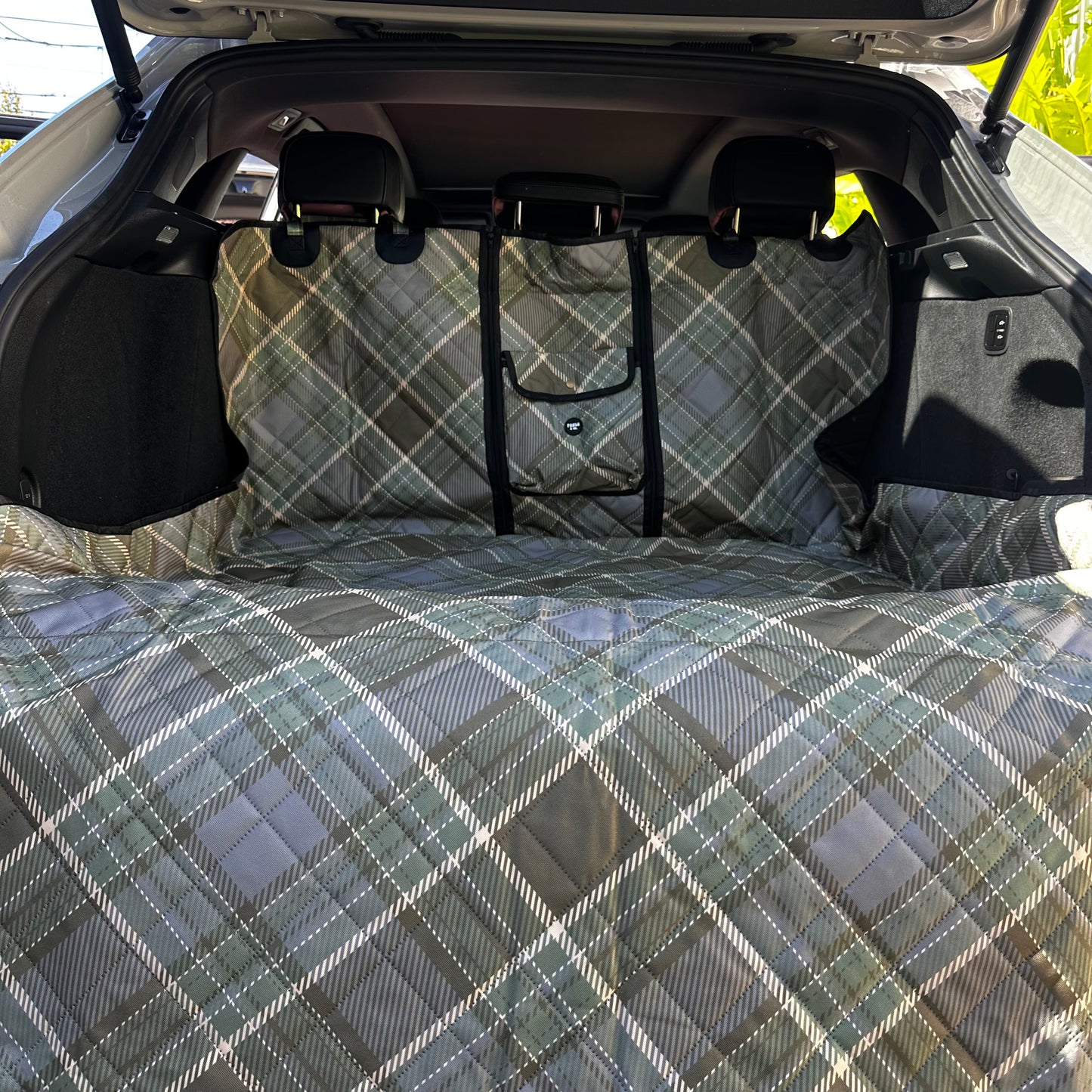 Green Plaid: Deluxe Car Boot Cover