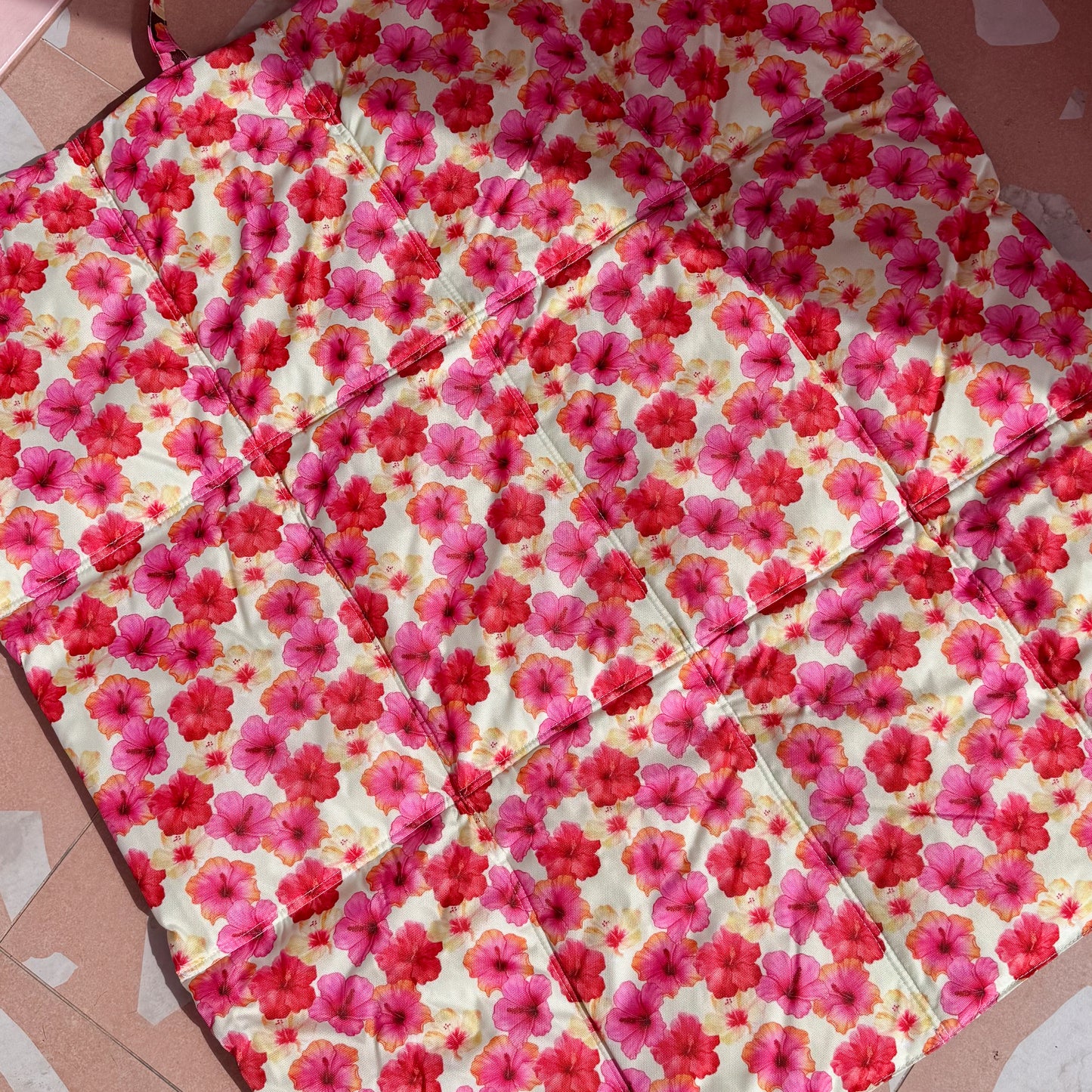 Deluxe Travel Mat: Hibiscus