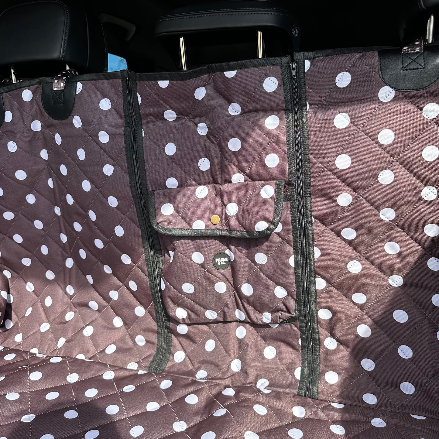 Polka Dots: Deluxe Car Boot Cover