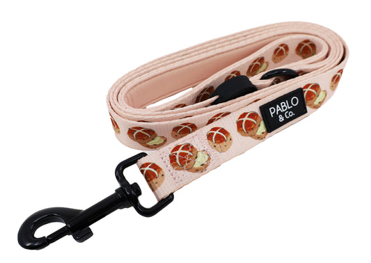 Hot Cross Buns: Dog Leash