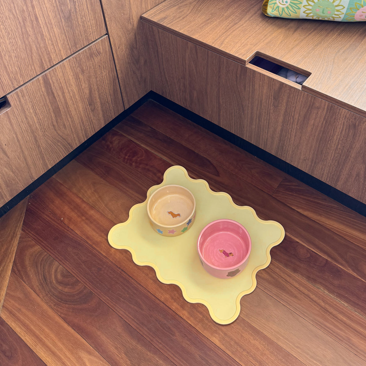 Wavy Pet Feeding Mat