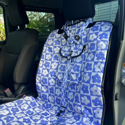 Blue Checkered Daisies: Headrest Car Restraint