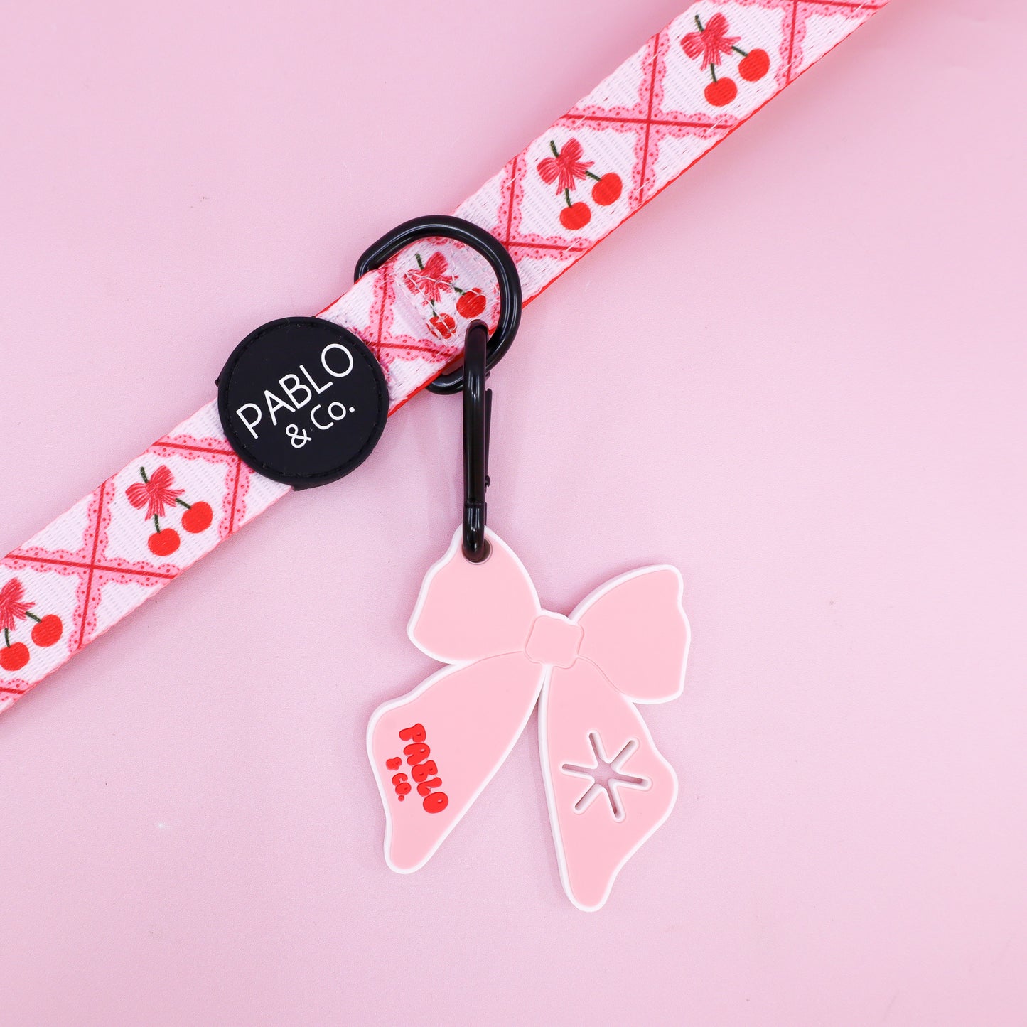 Pink Bow: Doo Doo Holder