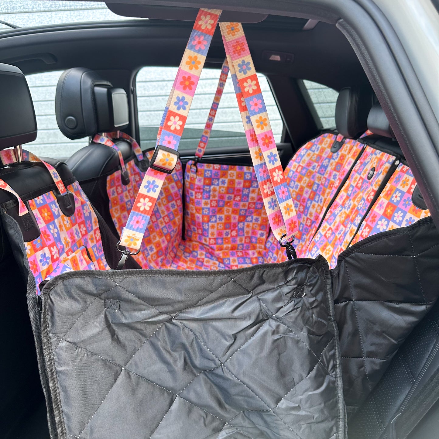 Daisies For Days: Deluxe Hammock Car Seat Cover