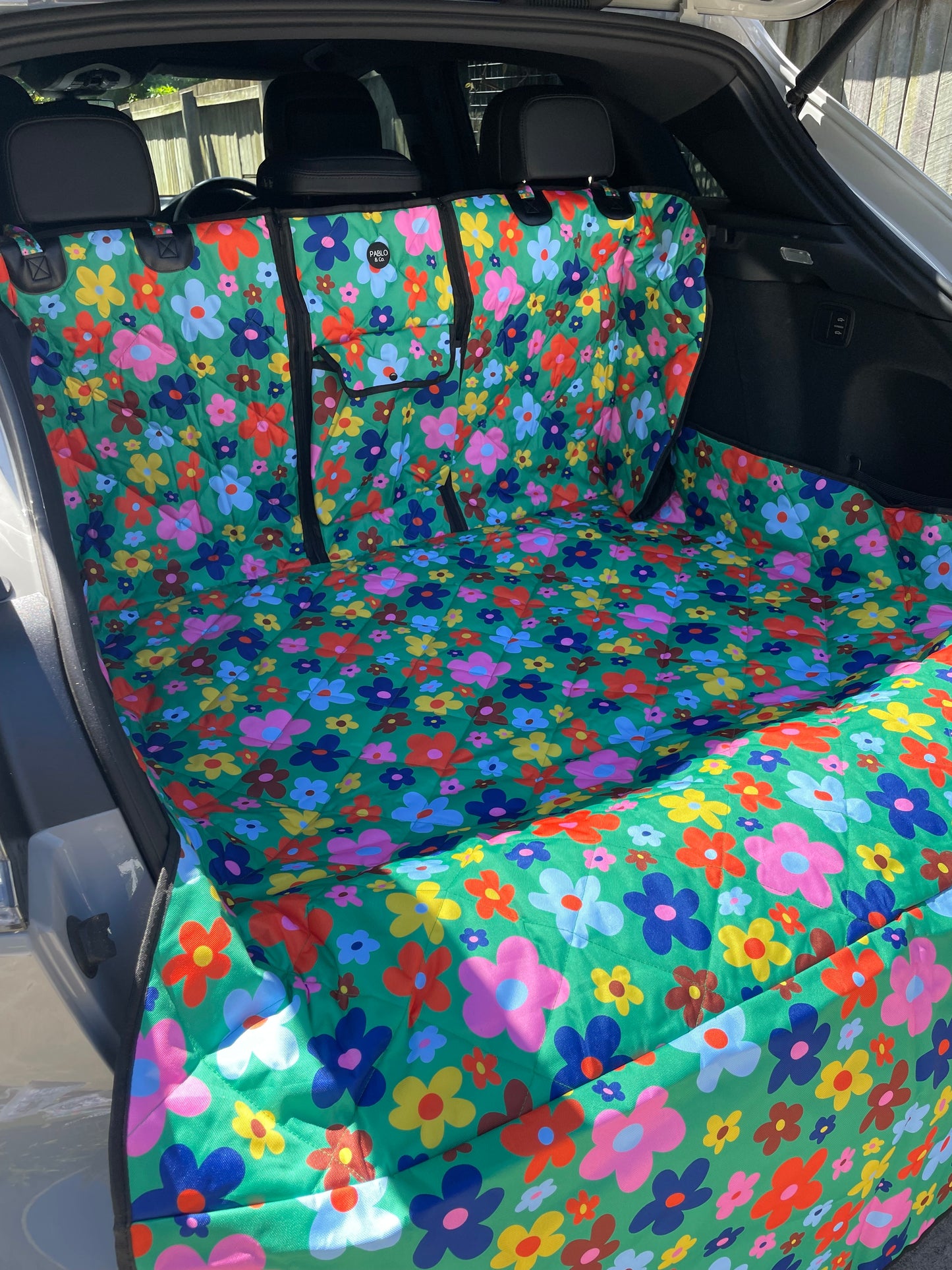 Funky Flowers: Deluxe Car Boot Cover