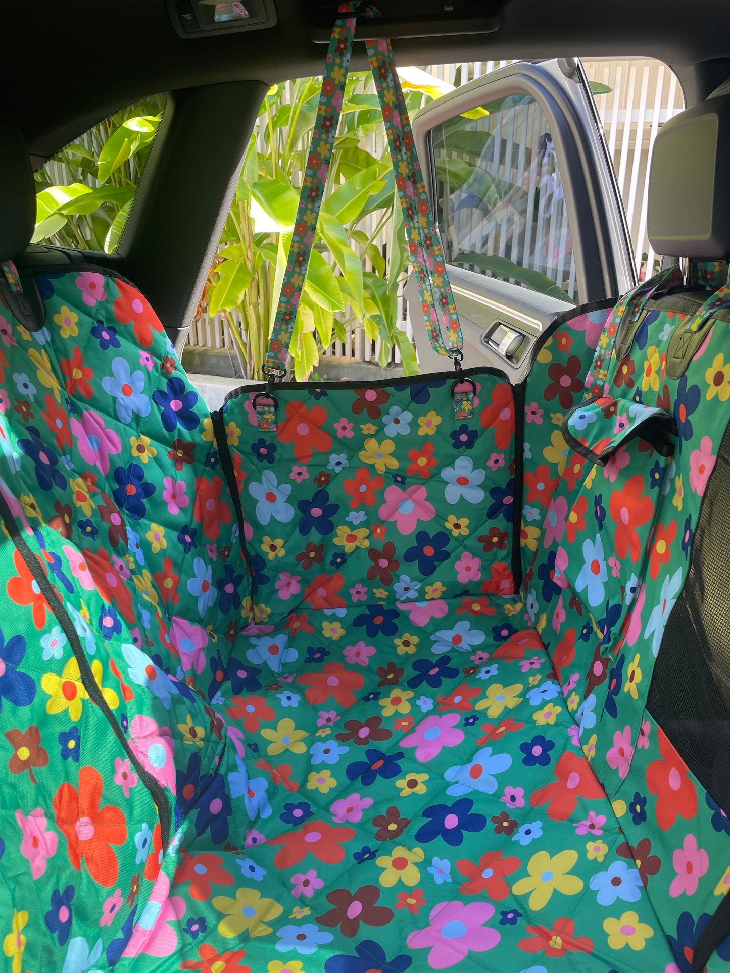 Funky Flowers: Deluxe Hammock Car Seat Cover