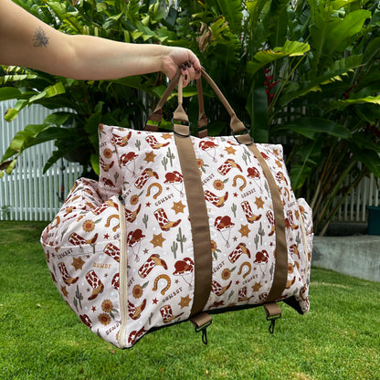 Deluxe Travel Car Bed: Howdy