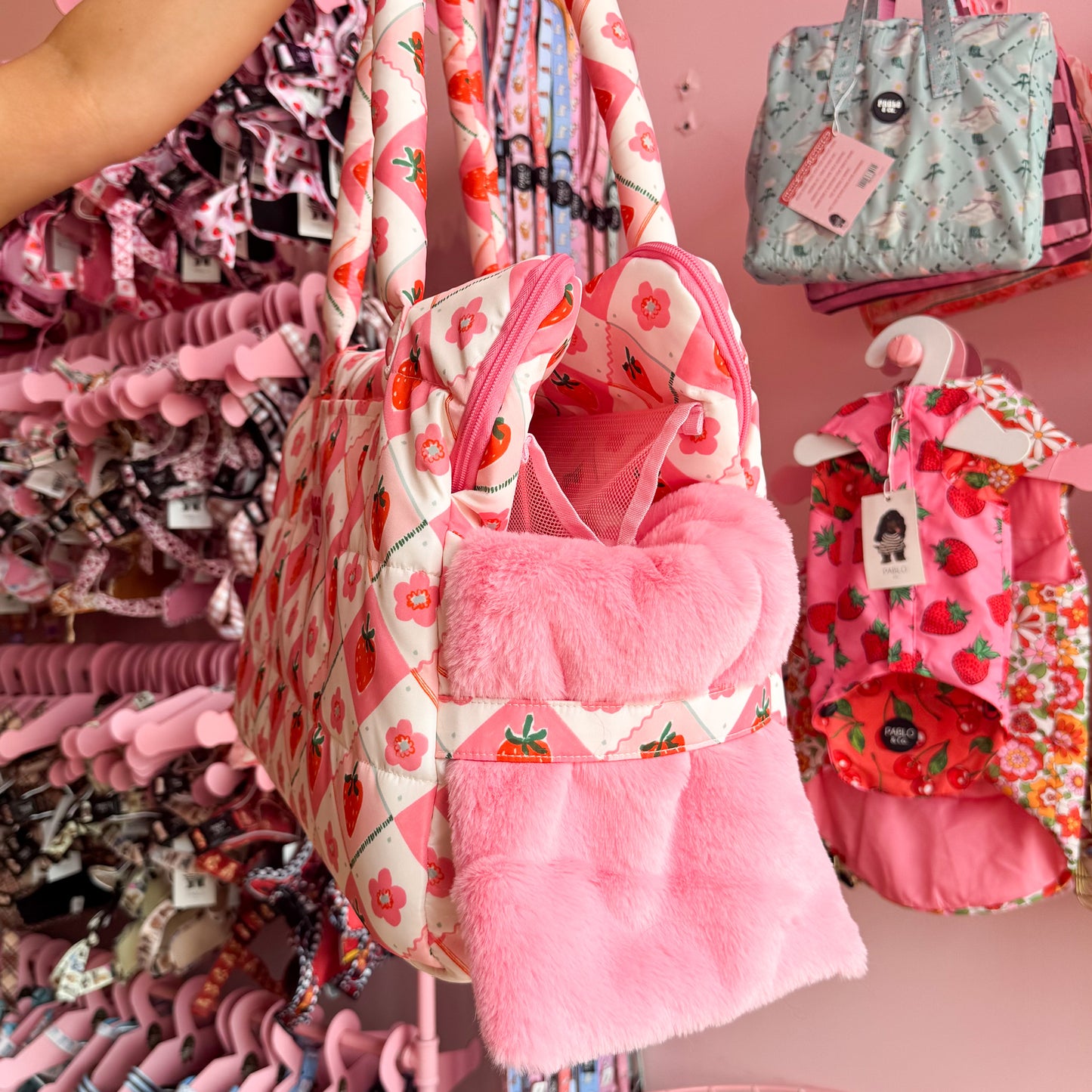 Strawberry Patch: Travel Bag