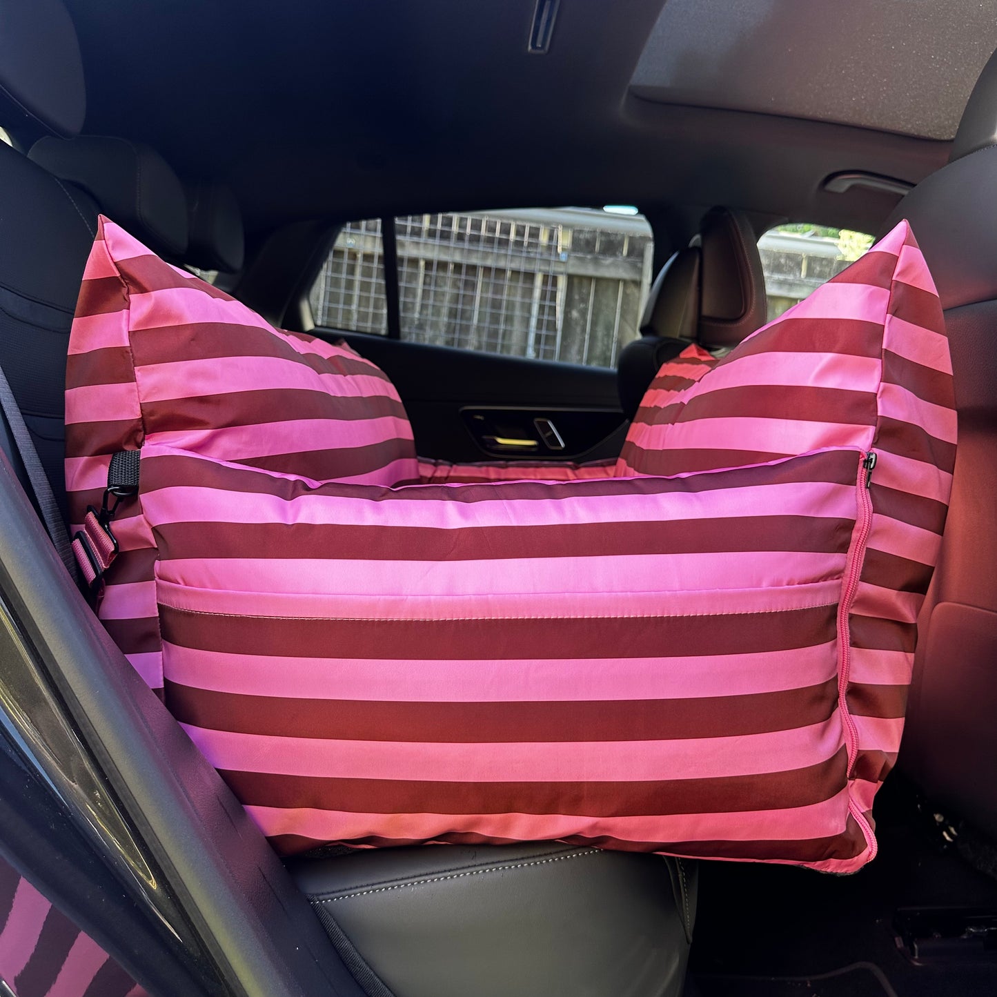 Deluxe Travel Car Bed: Blushing Stripes