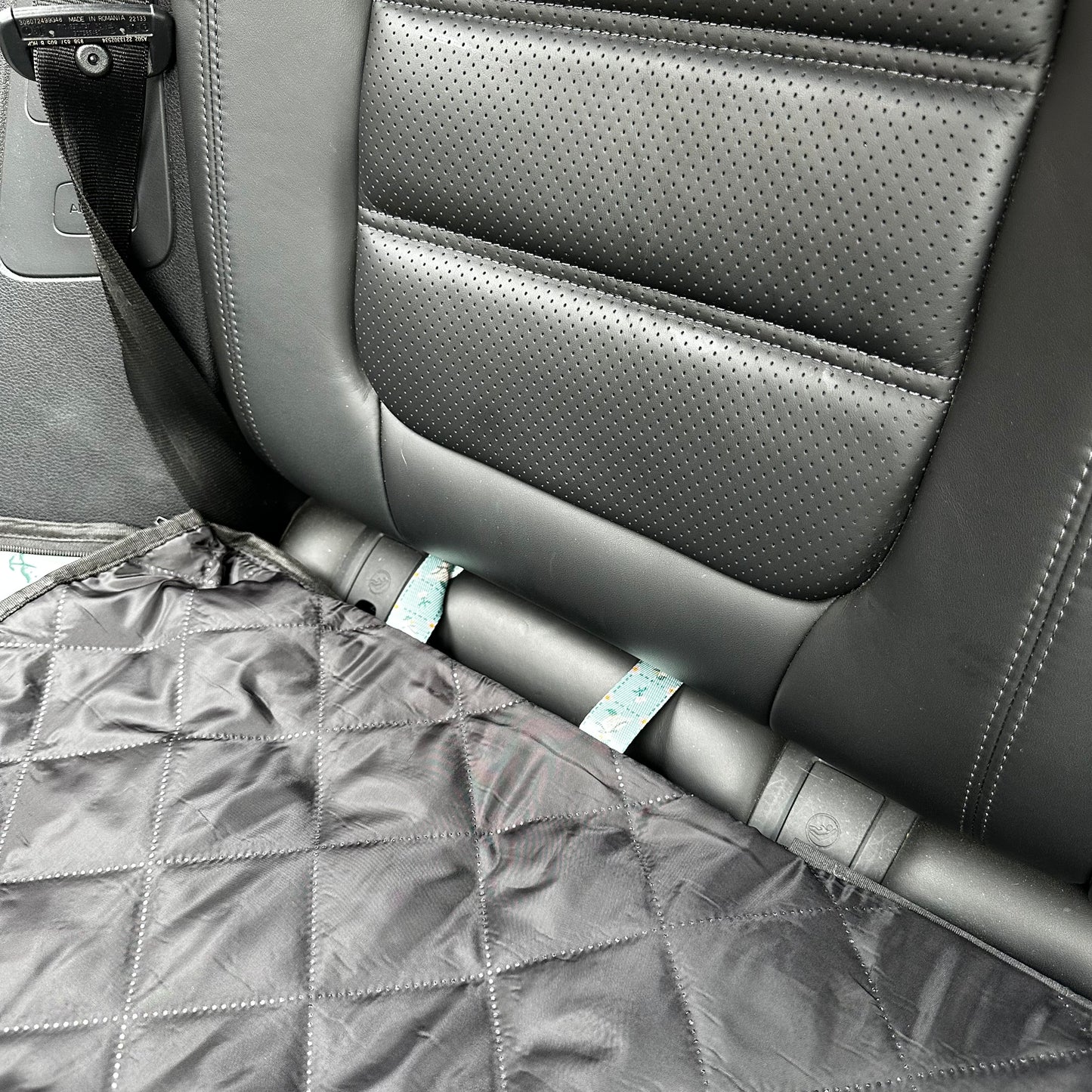 Silly Little Goose: Deluxe Hard Base Hammock Car Seat Cover