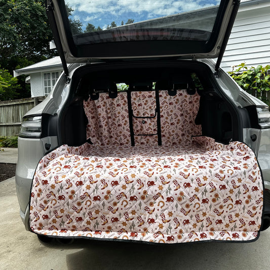 Howdy: Deluxe Car Boot Cover