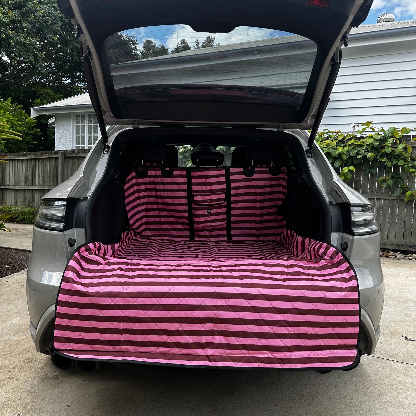 Blushing Stripes: Deluxe Car Boot Cover