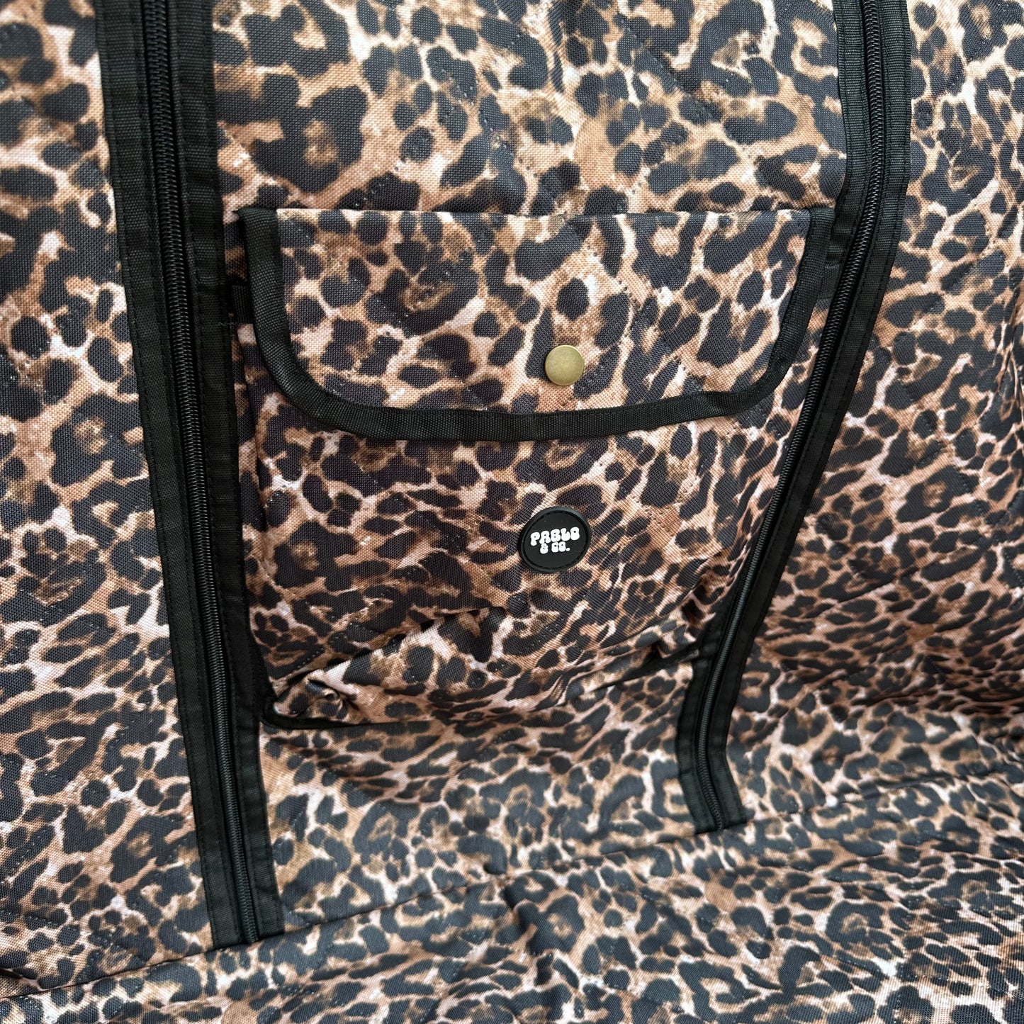 Leopard: Deluxe Car Boot Cover
