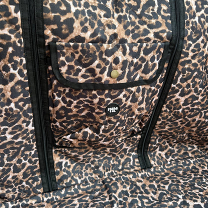Leopard: Deluxe Car Boot Cover