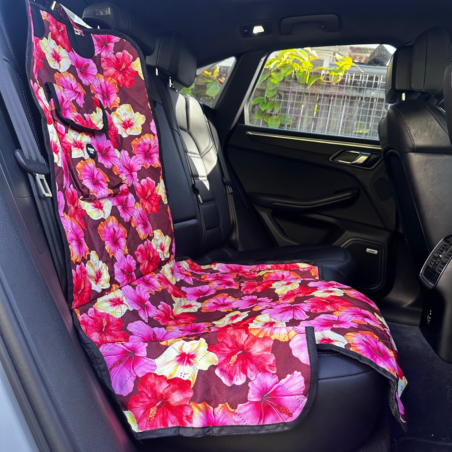 Hibiscus: Deluxe Single Car Seat Cover