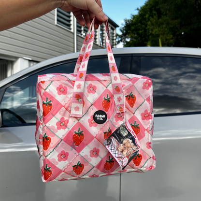 Strawberry Patch: Deluxe Single Car Seat Cover