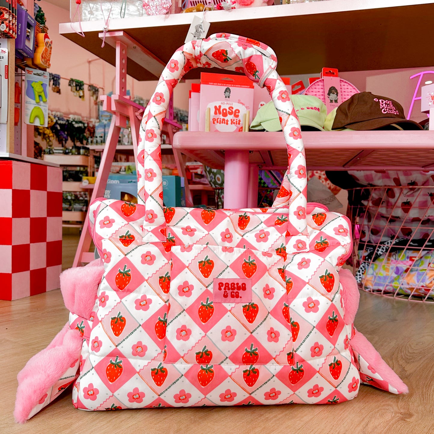 Strawberry Patch: Travel Bag