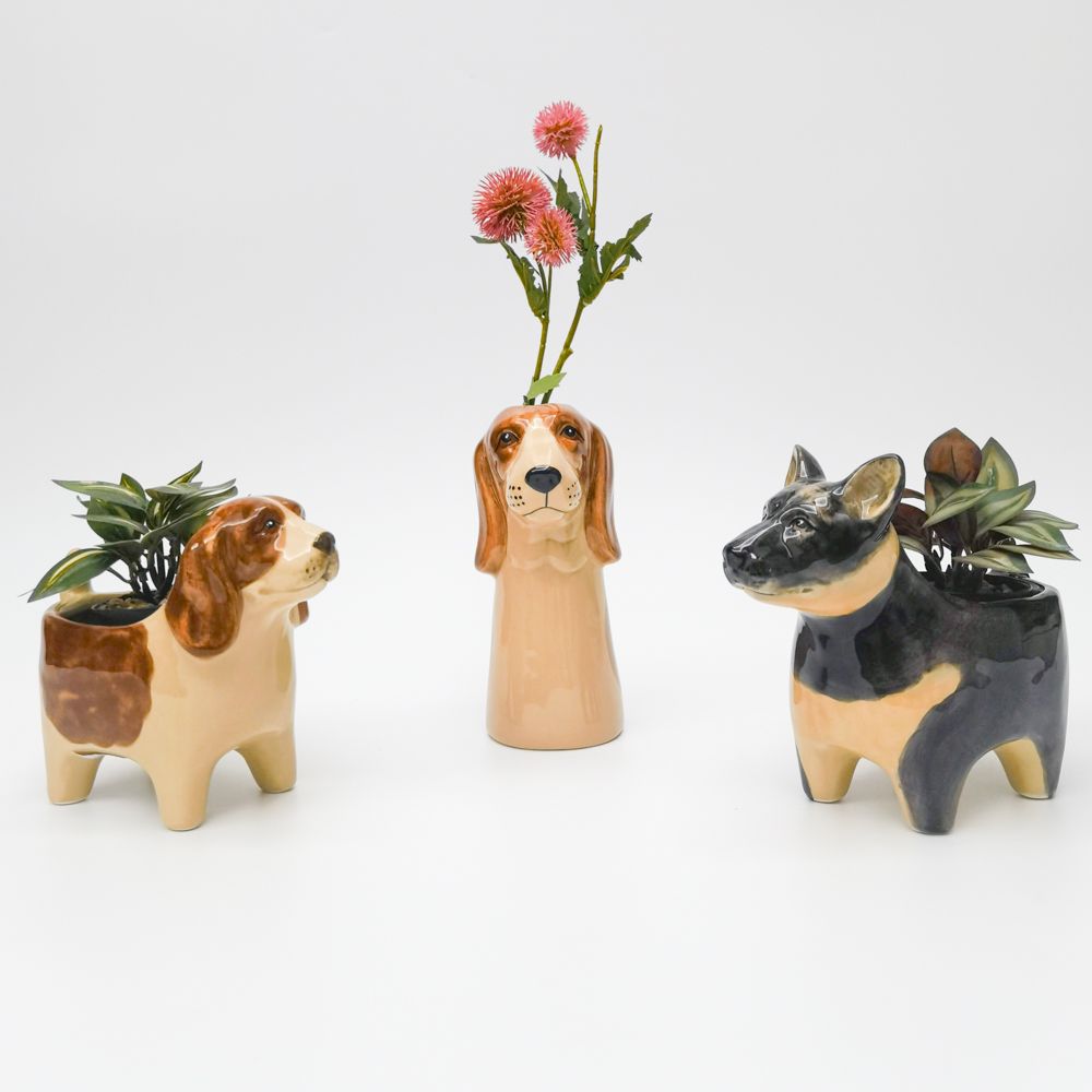 Georgie Dog Planter: Black & Brown