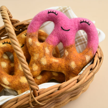 Felt Pretzel Dog Toss